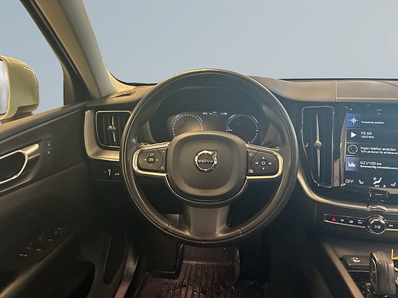 Volvo XC60 9 of 18
