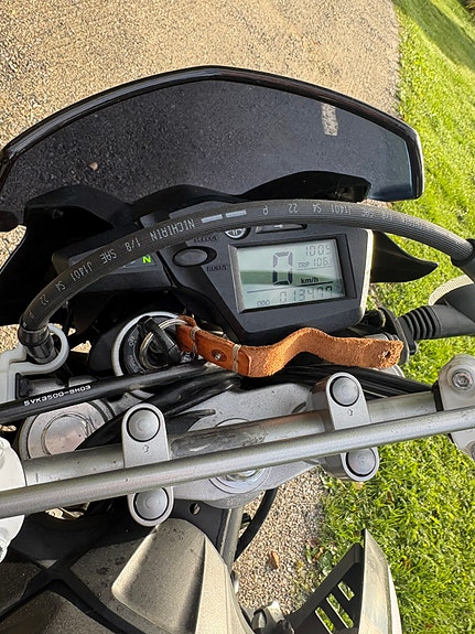 Yamaha XT660R 3 of 9