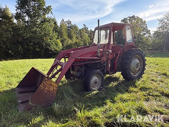 Traktor Massey Ferguson 135 2 of 6