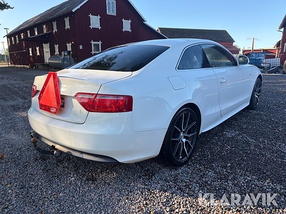 Audi A5 5 of 6