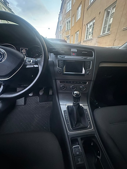 Volkswagen Golf VII 7 of 8