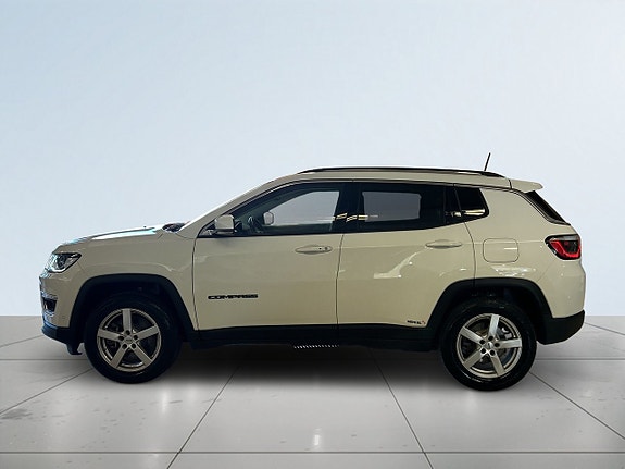 Jeep Compass 4 of 18