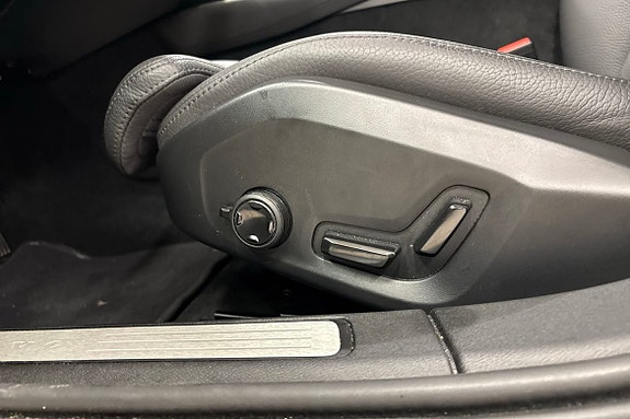 Volvo V60 17 of 20