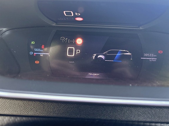 Peugeot 2008 8 of 17