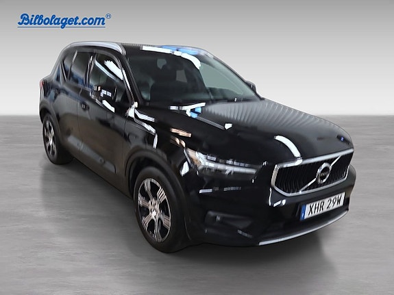 Volvo XC40 3 of 9