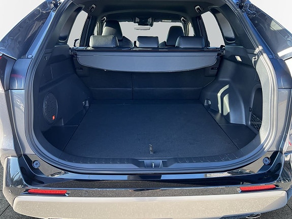 Toyota RAV4 10 of 10