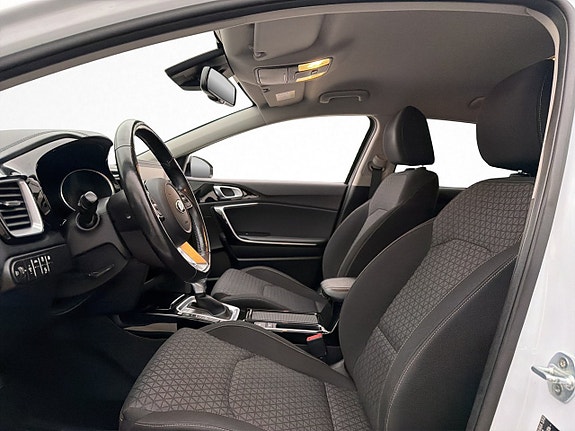 Kia Ceed 11 of 30