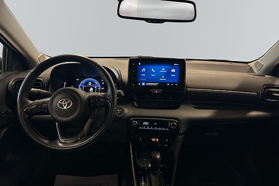 Toyota Yaris 9 of 11