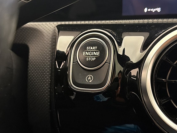Mercedes-Benz A180 d 23 of 30
