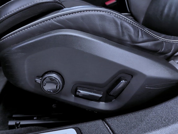 Volvo V60 7 of 20