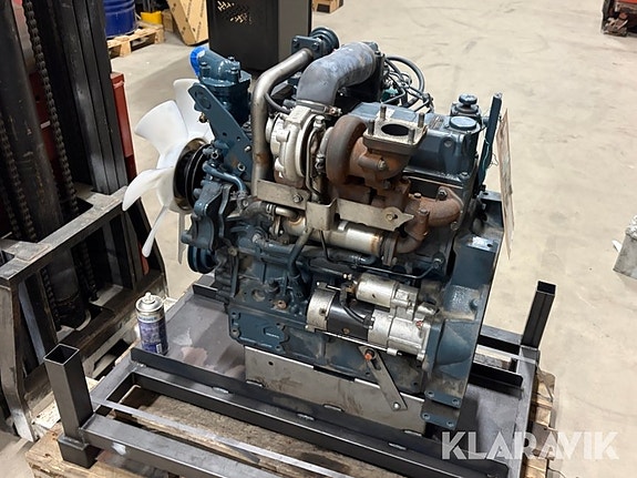 Motor Kubota V3800-DI-T-EU2 / 72,8kW 2 of 6