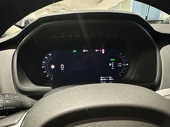 Volvo XC90 26 of 26