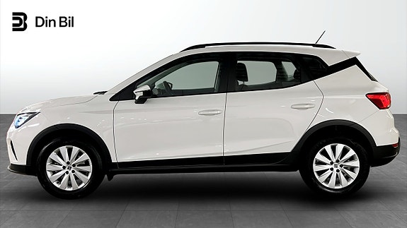 Seat Arona 2 of 21