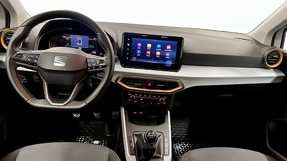 Seat Arona 10 of 21