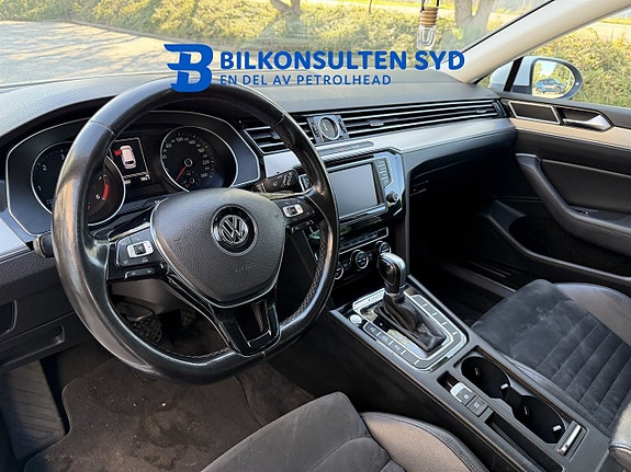 Volkswagen Passat 6 of 16
