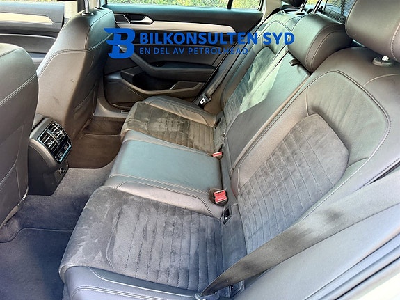Volkswagen Passat 7 of 16