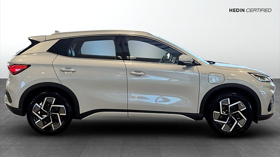 BYD Atto 3 4 of 12