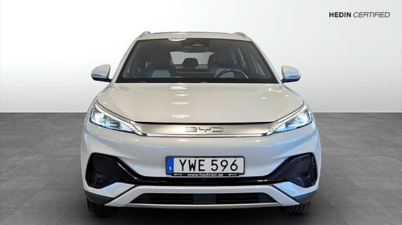 BYD Atto 3 2 of 12