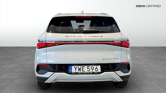 BYD Atto 3 5 of 12