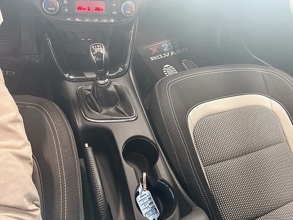 Kia Ceed 8 of 13
