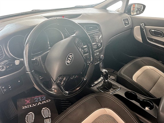Kia Ceed 4 of 13