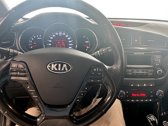 Kia Ceed 6 of 13