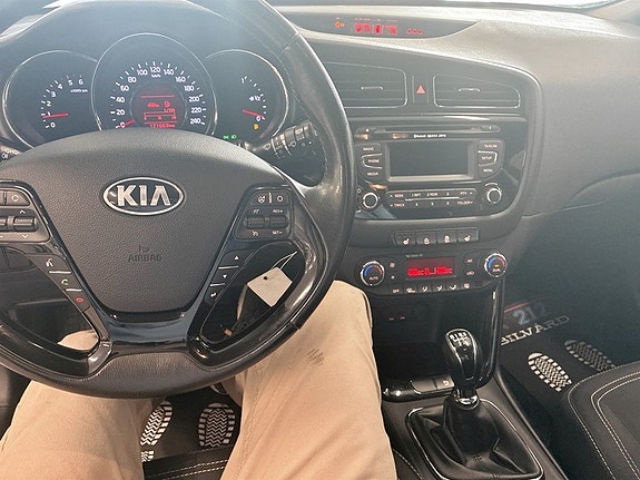 Kia Ceed 5 of 13