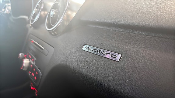 Audi S1 16 of 18