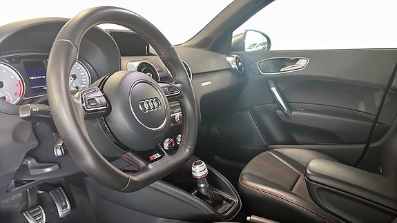 Audi S1 7 of 18