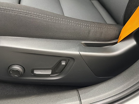 Polestar 2 14 of 30