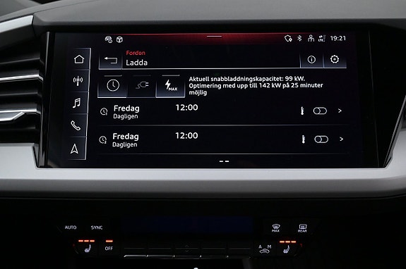 Audi Q4 e-tron 17 of 27
