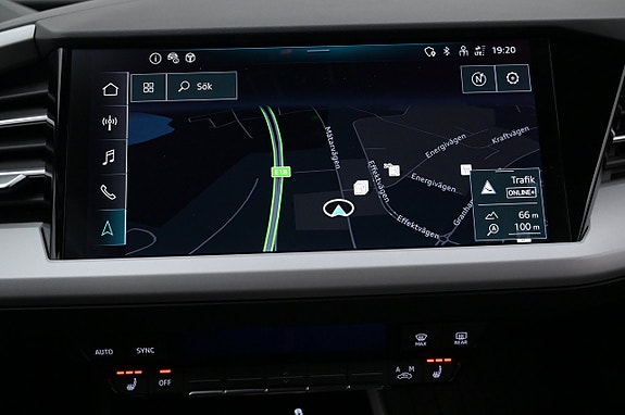 Audi Q4 e-tron 15 of 27