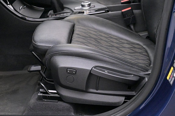 BMW X1 12 of 27