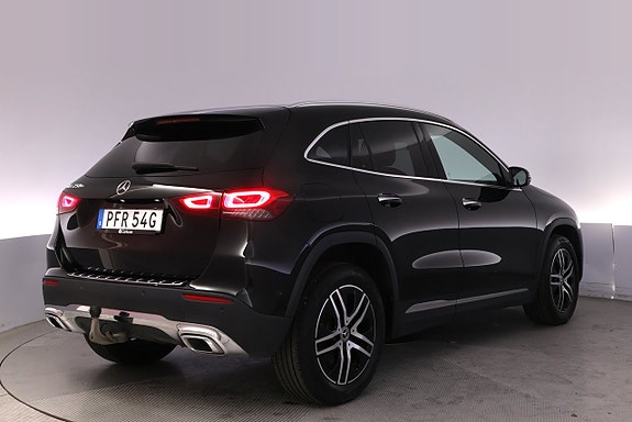 Mercedes-Benz GLA250 e 5 of 27