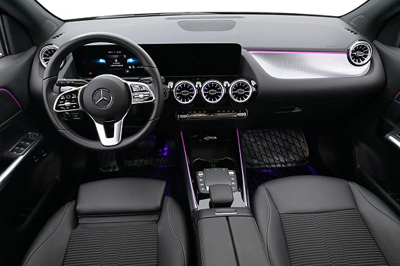Mercedes-Benz GLA250 e 6 of 27