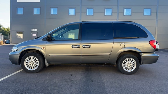 Chrysler Grand Voyager 3 of 10