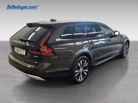 Volvo V90 Cross Country 5 of 11