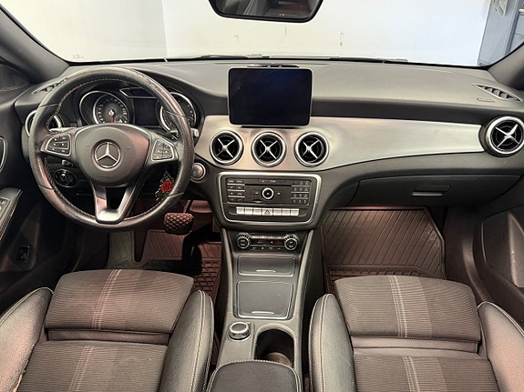 Mercedes-Benz CLA220 d 13 of 18