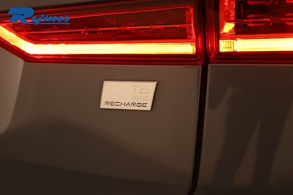Volvo XC60 17 of 24