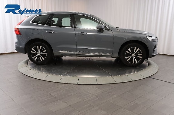 Volvo XC60 8 of 24
