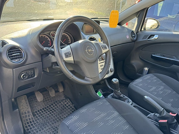 Opel Corsa 5 of 6