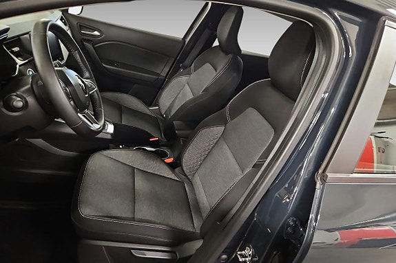 Renault Captur 13 of 13