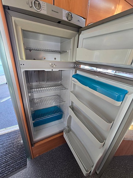 Hymer T 655 GT 11 of 13