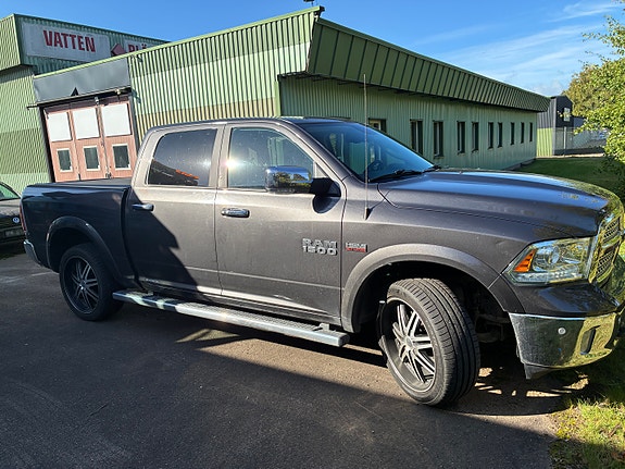 RAM 1500 4 of 8