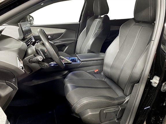 Peugeot 5008 4 of 18