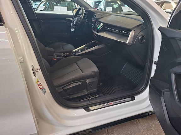 Audi A3 7 of 19