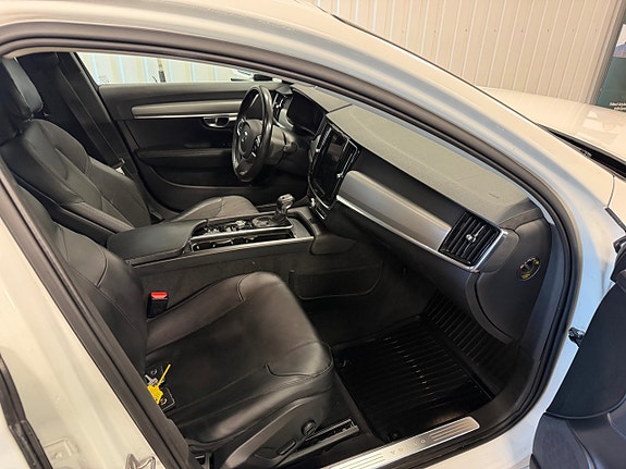 Volvo V90 6 of 7