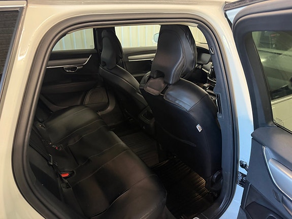 Volvo V90 7 of 7