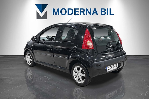 Peugeot 107 3 of 17
