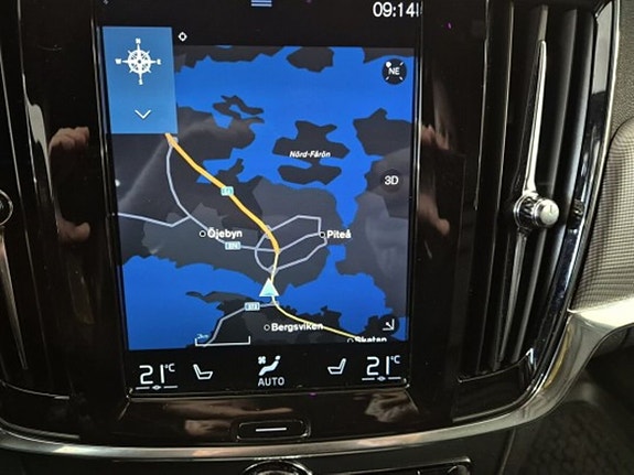 Volvo V90 Cross Country 9 of 12